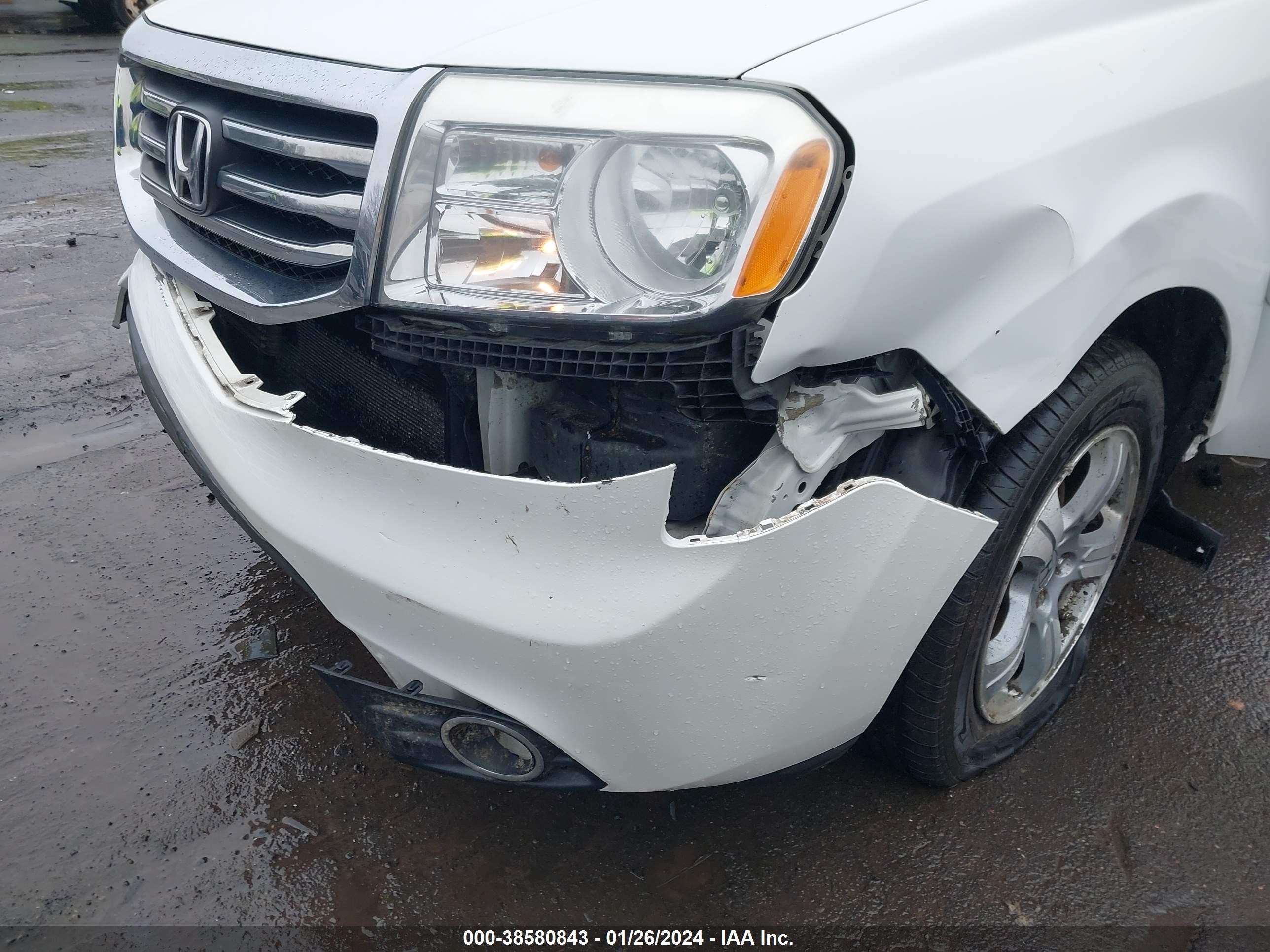 Photo 5 VIN: 5FNYF4H54EB054077 - HONDA PILOT 