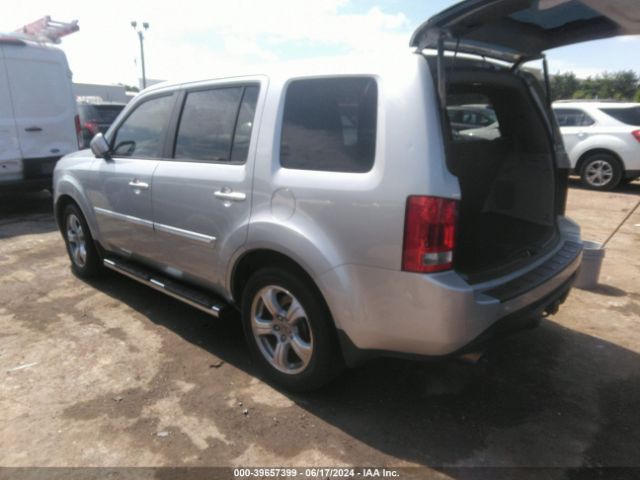 Photo 2 VIN: 5FNYF4H54FB021629 - HONDA PILOT 