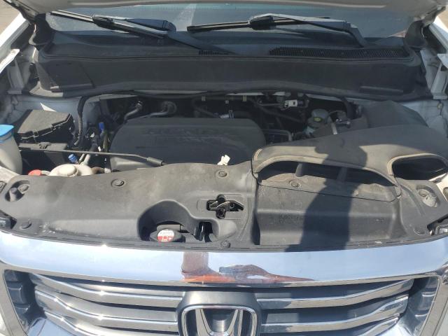 Photo 11 VIN: 5FNYF4H54FB052010 - HONDA PILOT 