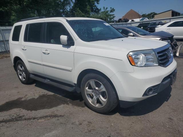 Photo 3 VIN: 5FNYF4H54FB052010 - HONDA PILOT 