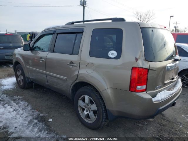 Photo 2 VIN: 5FNYF4H55BB019527 - HONDA PILOT 