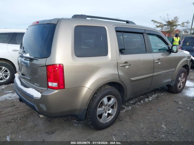 Photo 3 VIN: 5FNYF4H55BB019527 - HONDA PILOT 