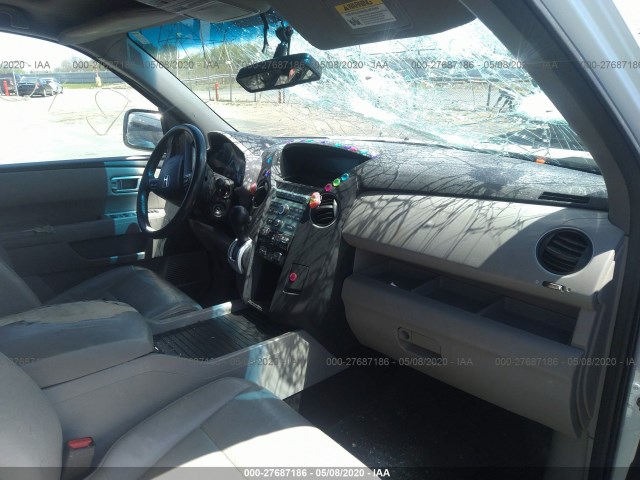 Photo 4 VIN: 5FNYF4H55BB049868 - HONDA PILOT 