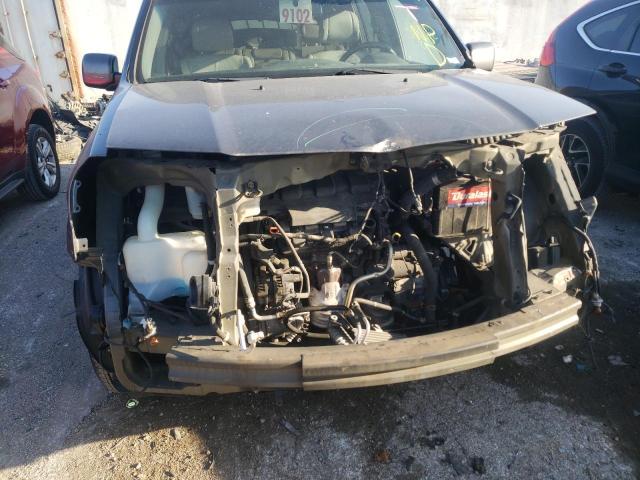 Photo 8 VIN: 5FNYF4H55BB054813 - HONDA PILOT EXL 