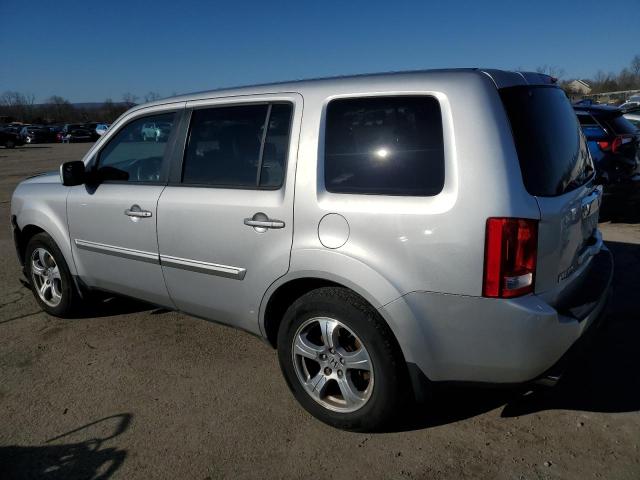 Photo 1 VIN: 5FNYF4H55CB031002 - HONDA PILOT 