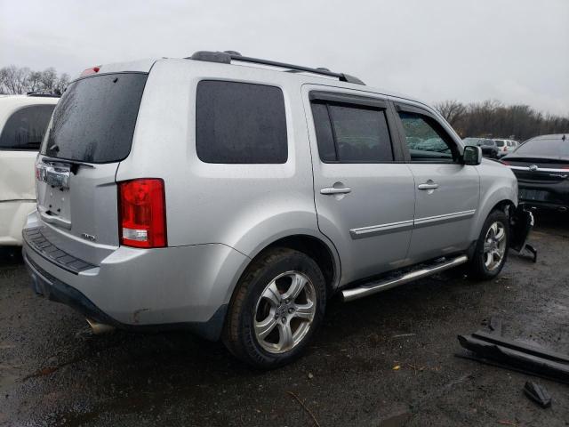 Photo 2 VIN: 5FNYF4H55CB053484 - HONDA PILOT 