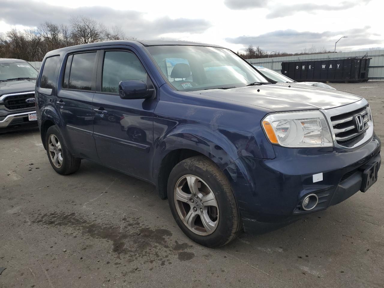 Photo 3 VIN: 5FNYF4H55DB010474 - HONDA PILOT 