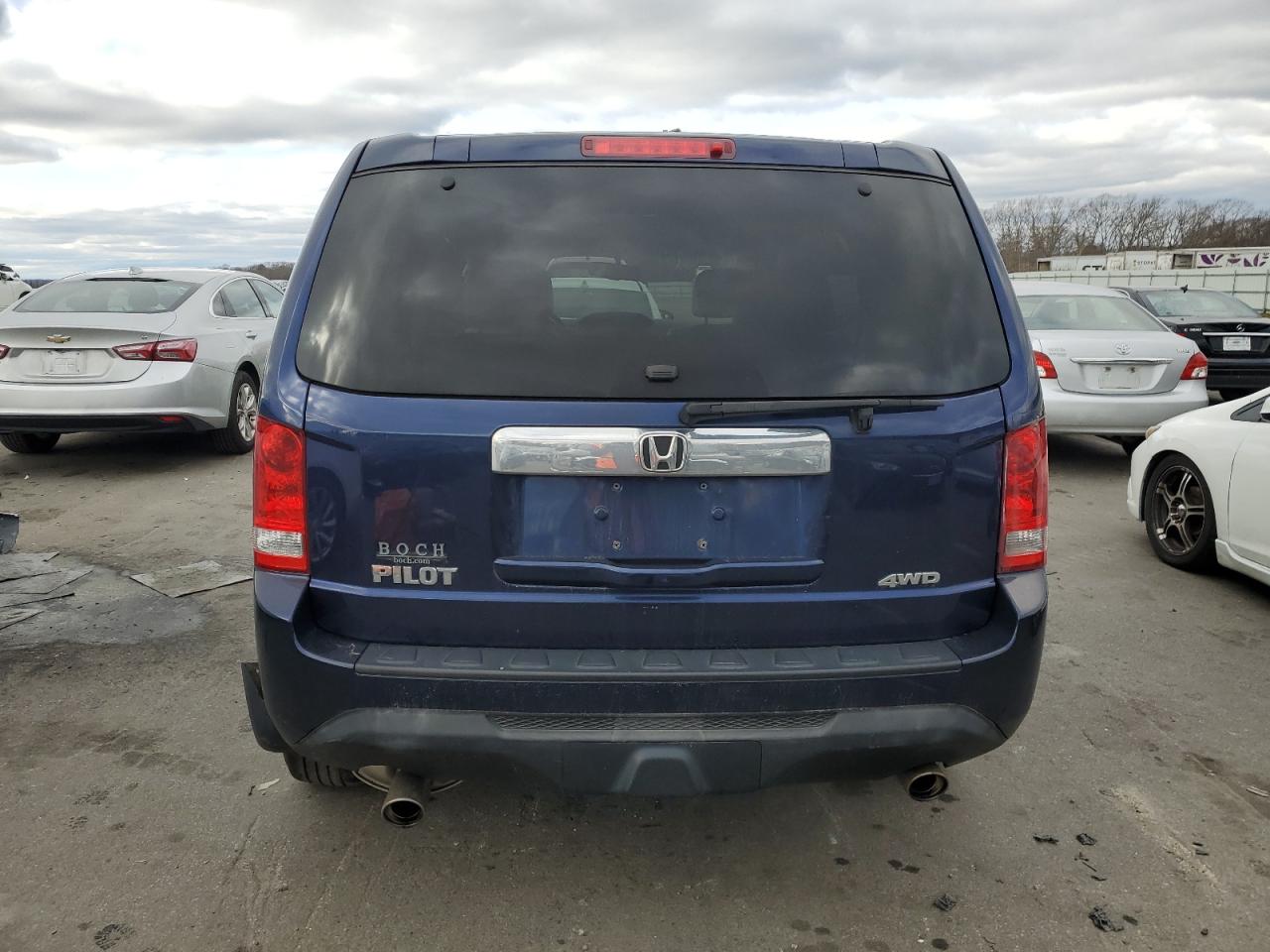 Photo 5 VIN: 5FNYF4H55DB010474 - HONDA PILOT 