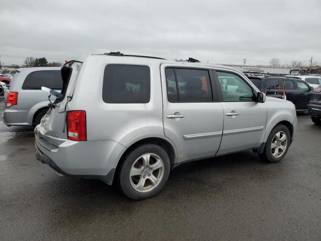 Photo 2 VIN: 5FNYF4H55DB030417 - HONDA PILOT 