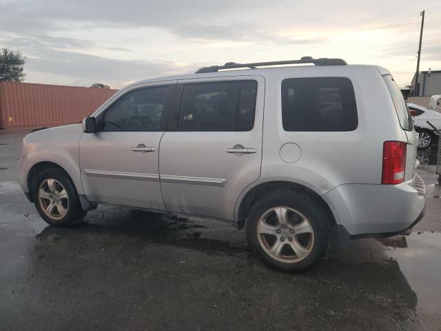 Photo 1 VIN: 5FNYF4H55DB030711 - HONDA PILOT EXL 