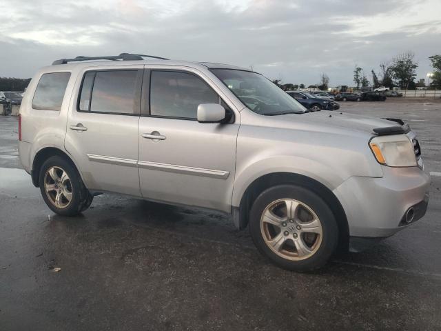 Photo 3 VIN: 5FNYF4H55DB030711 - HONDA PILOT EXL 