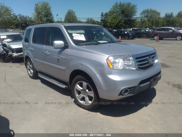 Photo 0 VIN: 5FNYF4H55DB048092 - HONDA PILOT 