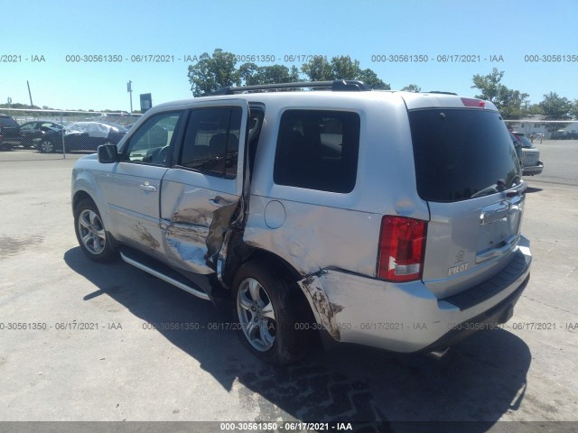 Photo 5 VIN: 5FNYF4H55DB048092 - HONDA PILOT 