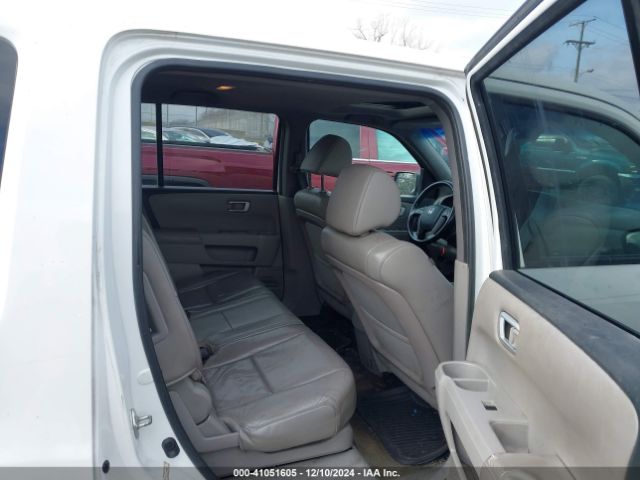 Photo 7 VIN: 5FNYF4H55FB030372 - HONDA PILOT 