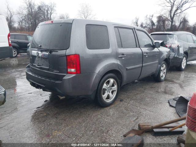 Photo 3 VIN: 5FNYF4H55FB037015 - HONDA PILOT 