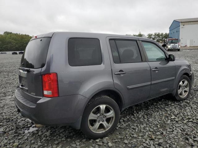 Photo 2 VIN: 5FNYF4H55FB053831 - HONDA PILOT 