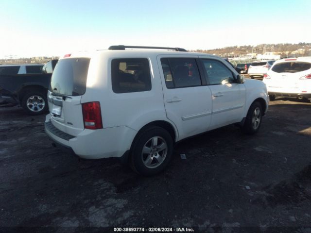 Photo 3 VIN: 5FNYF4H56BB024476 - HONDA PILOT 