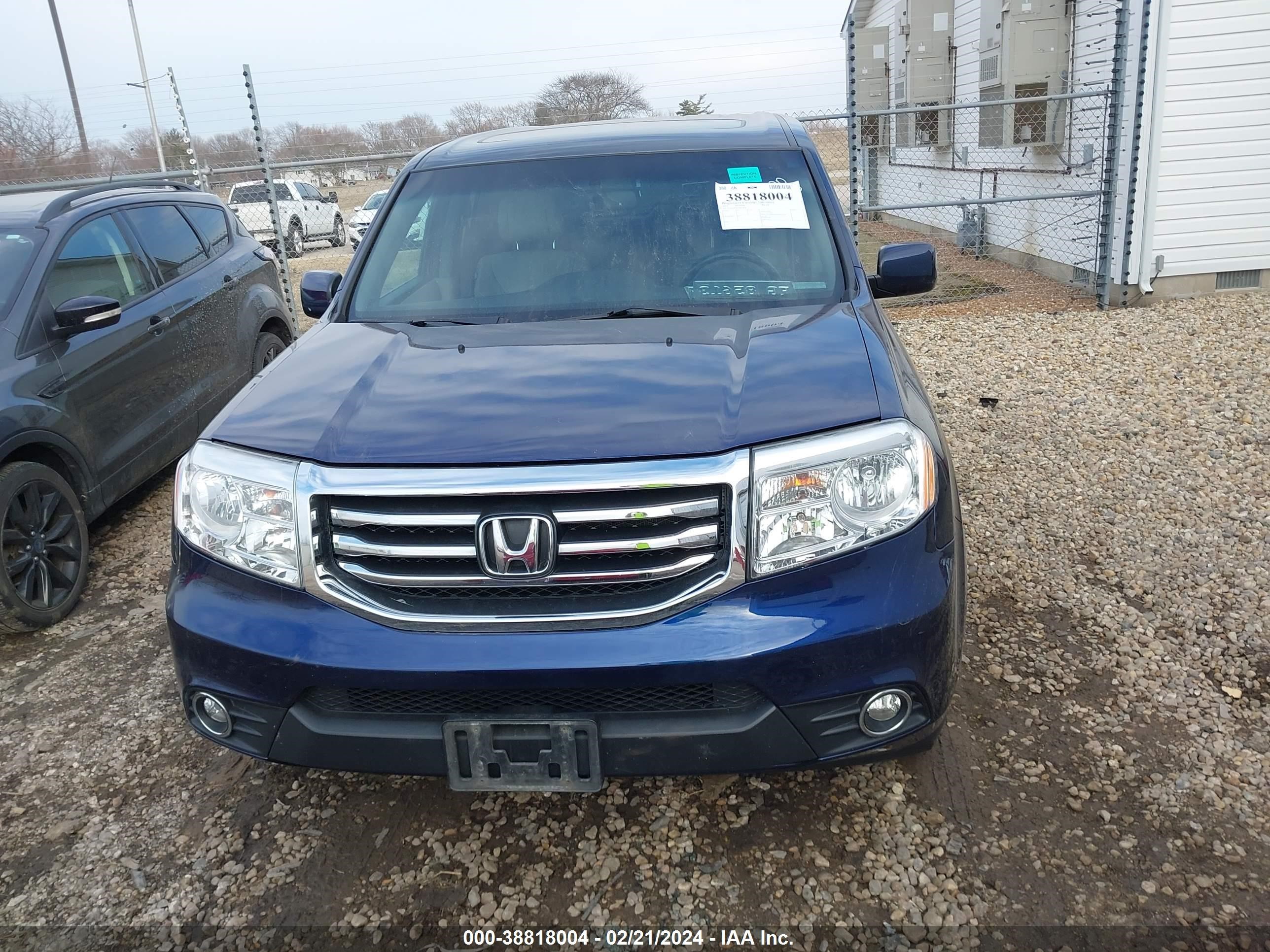 Photo 11 VIN: 5FNYF4H56EB051858 - HONDA PILOT 