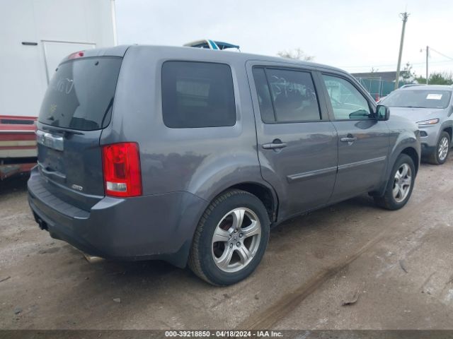 Photo 3 VIN: 5FNYF4H56FB020272 - HONDA PILOT 