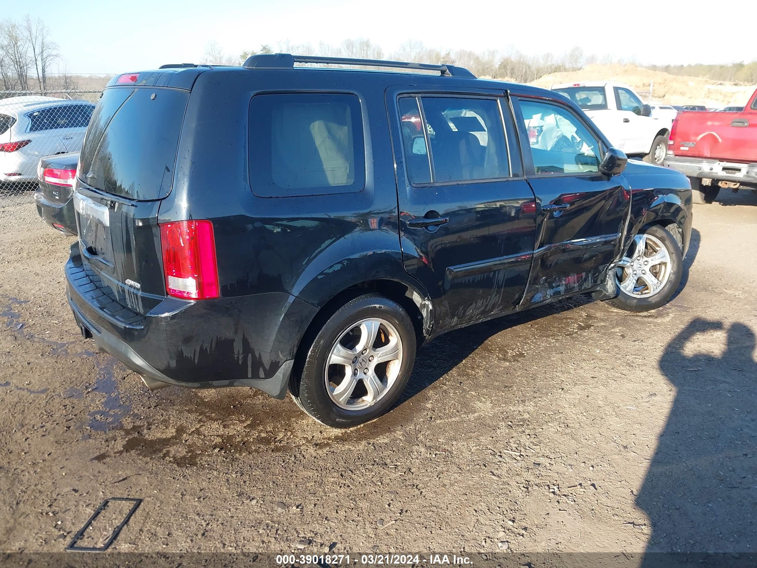 Photo 3 VIN: 5FNYF4H56FB034544 - HONDA PILOT 