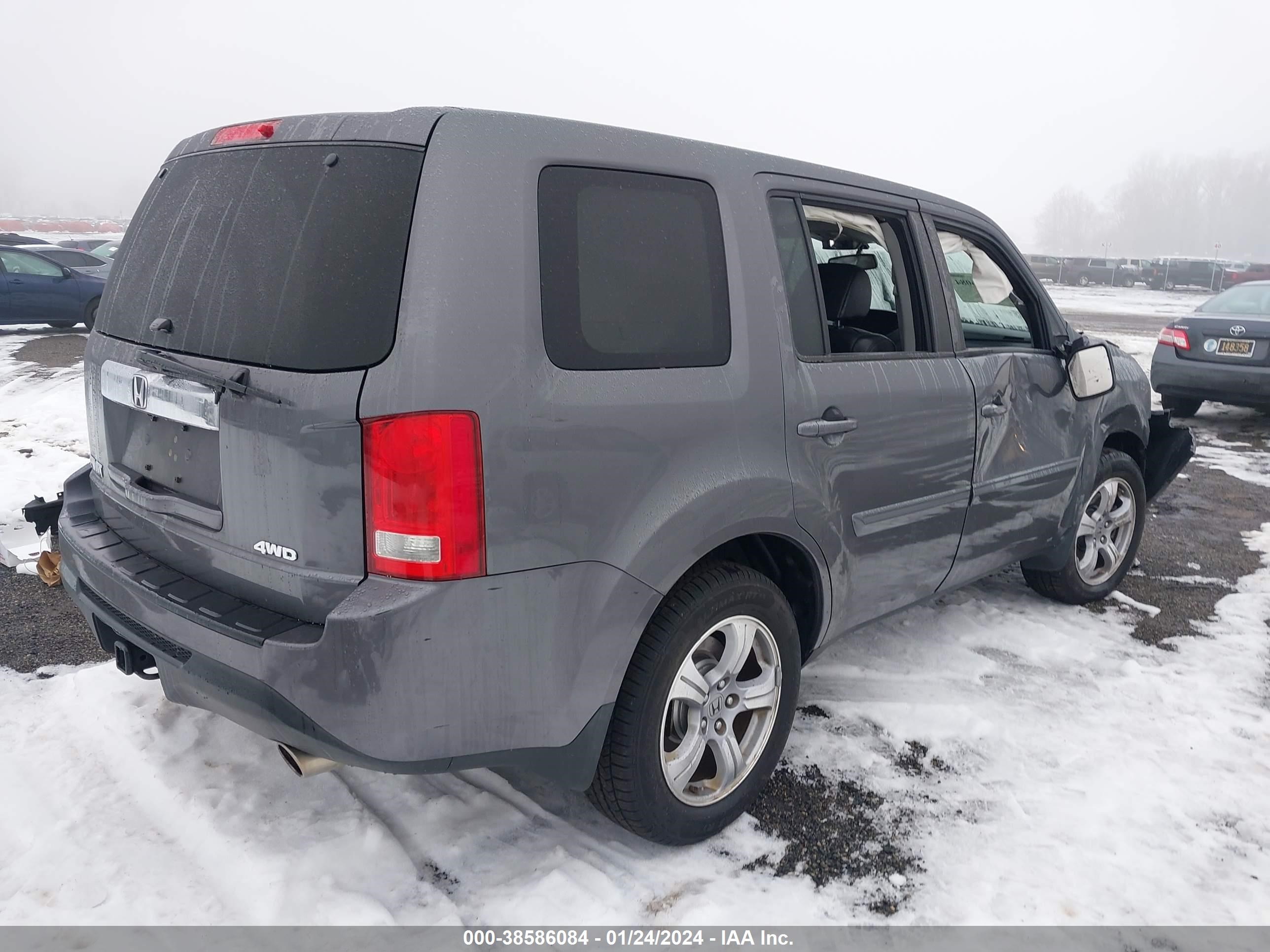 Photo 3 VIN: 5FNYF4H57EB037547 - HONDA PILOT 