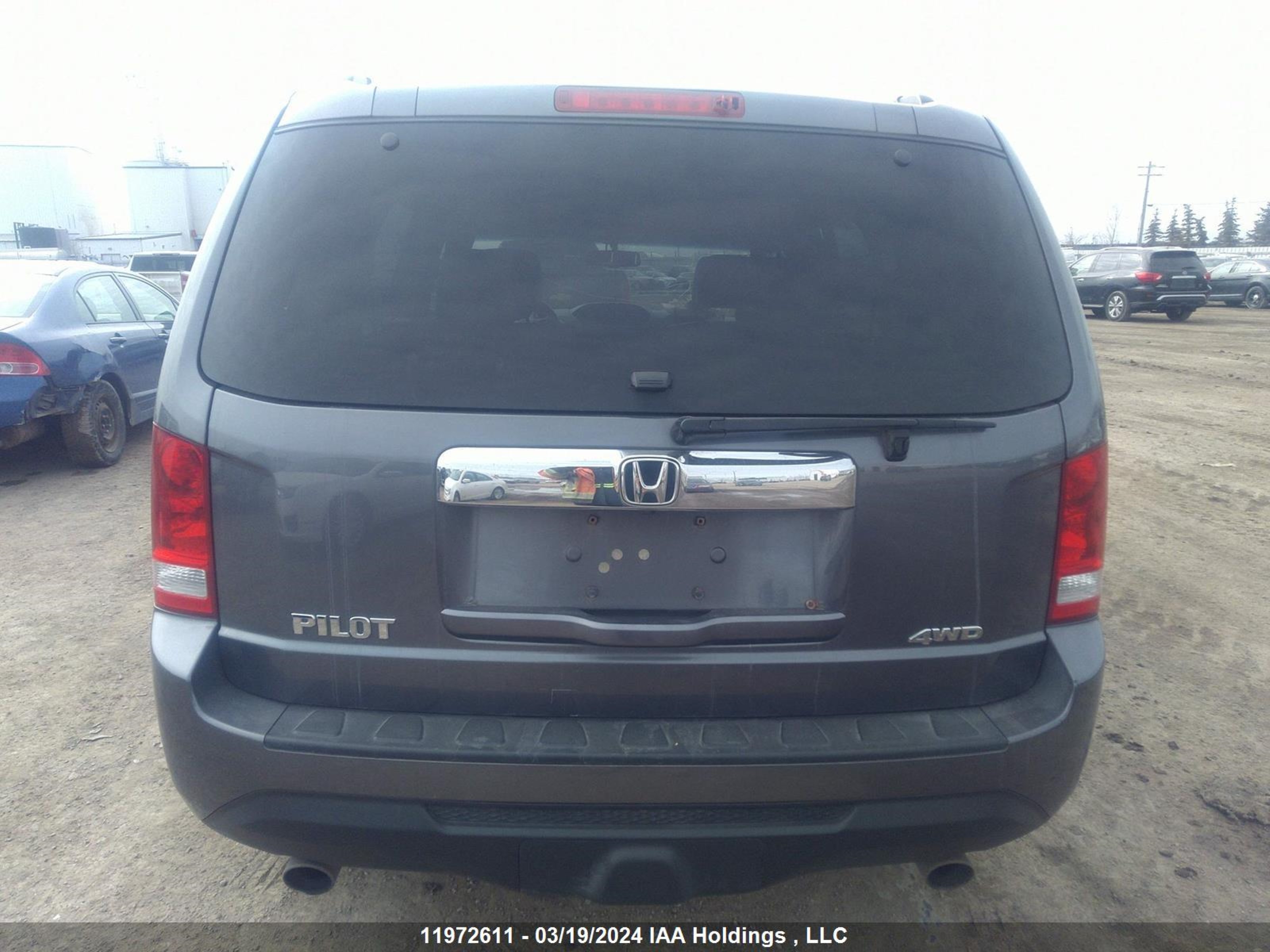 Photo 15 VIN: 5FNYF4H57EB505549 - HONDA PILOT 