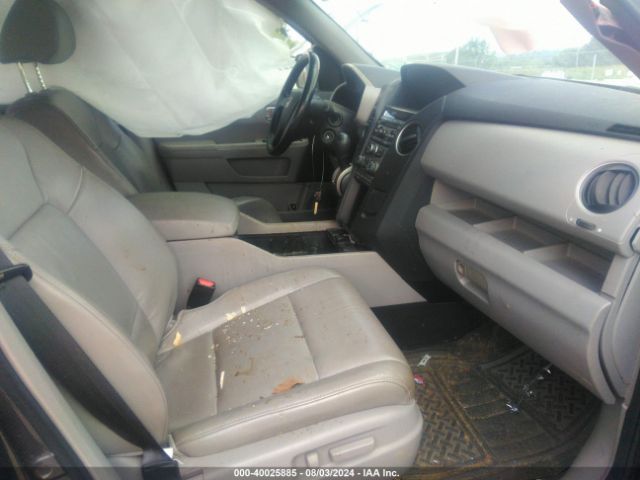 Photo 4 VIN: 5FNYF4H57FB040921 - HONDA PILOT 