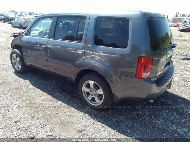 Photo 2 VIN: 5FNYF4H57FB067424 - HONDA PILOT 