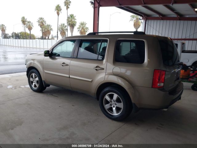 Photo 2 VIN: 5FNYF4H58AB022761 - HONDA PILOT 