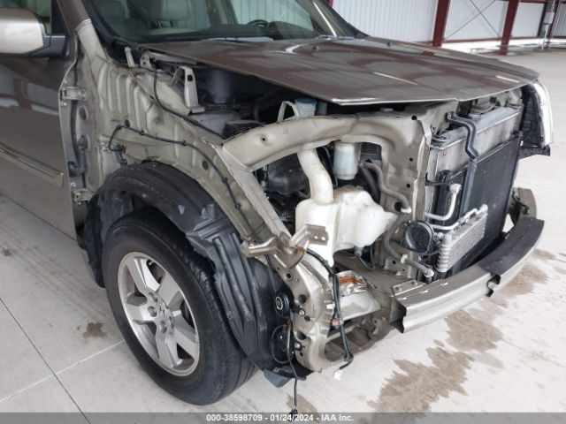 Photo 5 VIN: 5FNYF4H58AB022761 - HONDA PILOT 