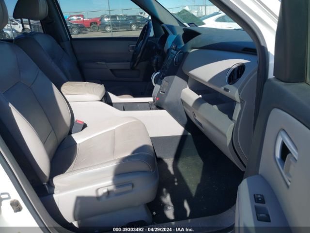 Photo 4 VIN: 5FNYF4H59AB022350 - HONDA PILOT 