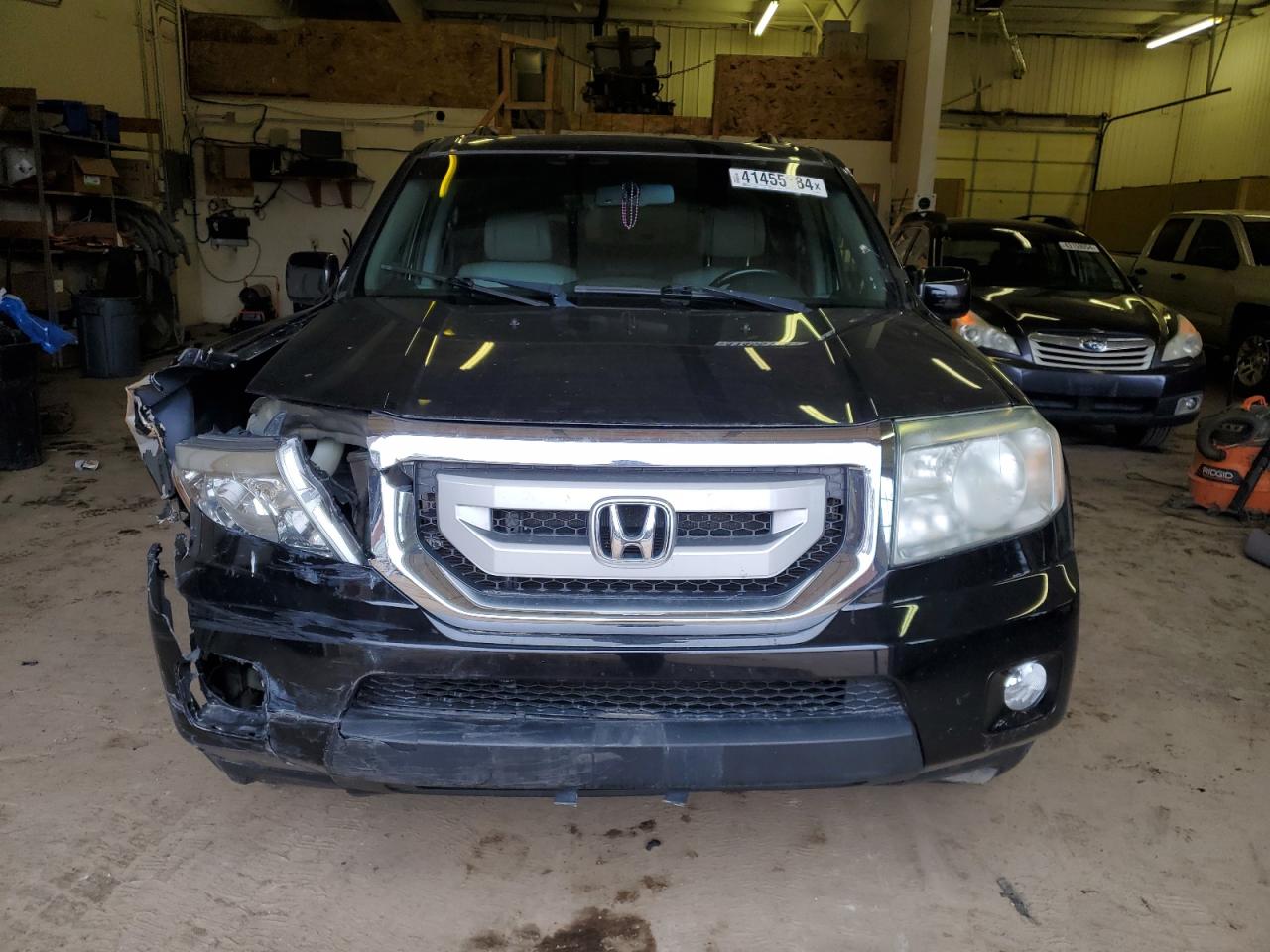 Photo 4 VIN: 5FNYF4H59BB053518 - HONDA PILOT 