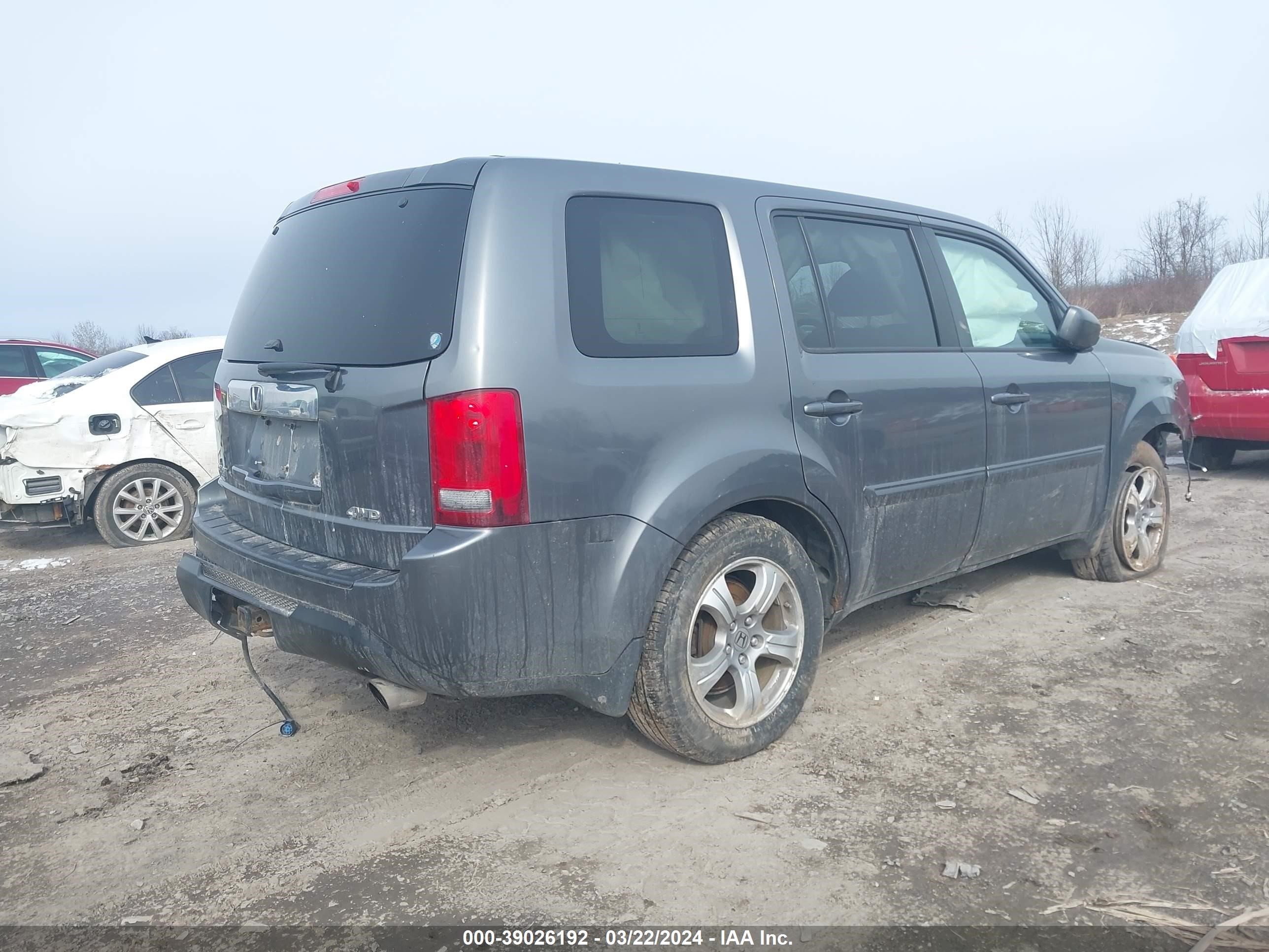 Photo 3 VIN: 5FNYF4H59DB038049 - HONDA PILOT 