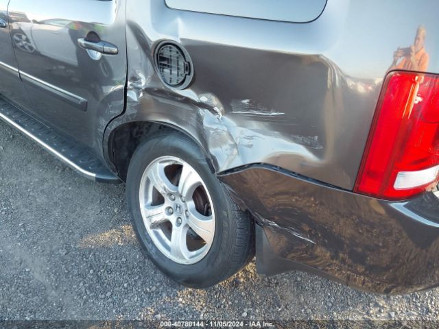 Photo 5 VIN: 5FNYF4H59FB048373 - HONDA PILOT 