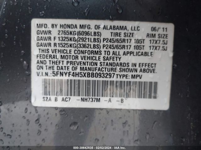 Photo 8 VIN: 5FNYF4H5XBB093297 - HONDA PILOT 