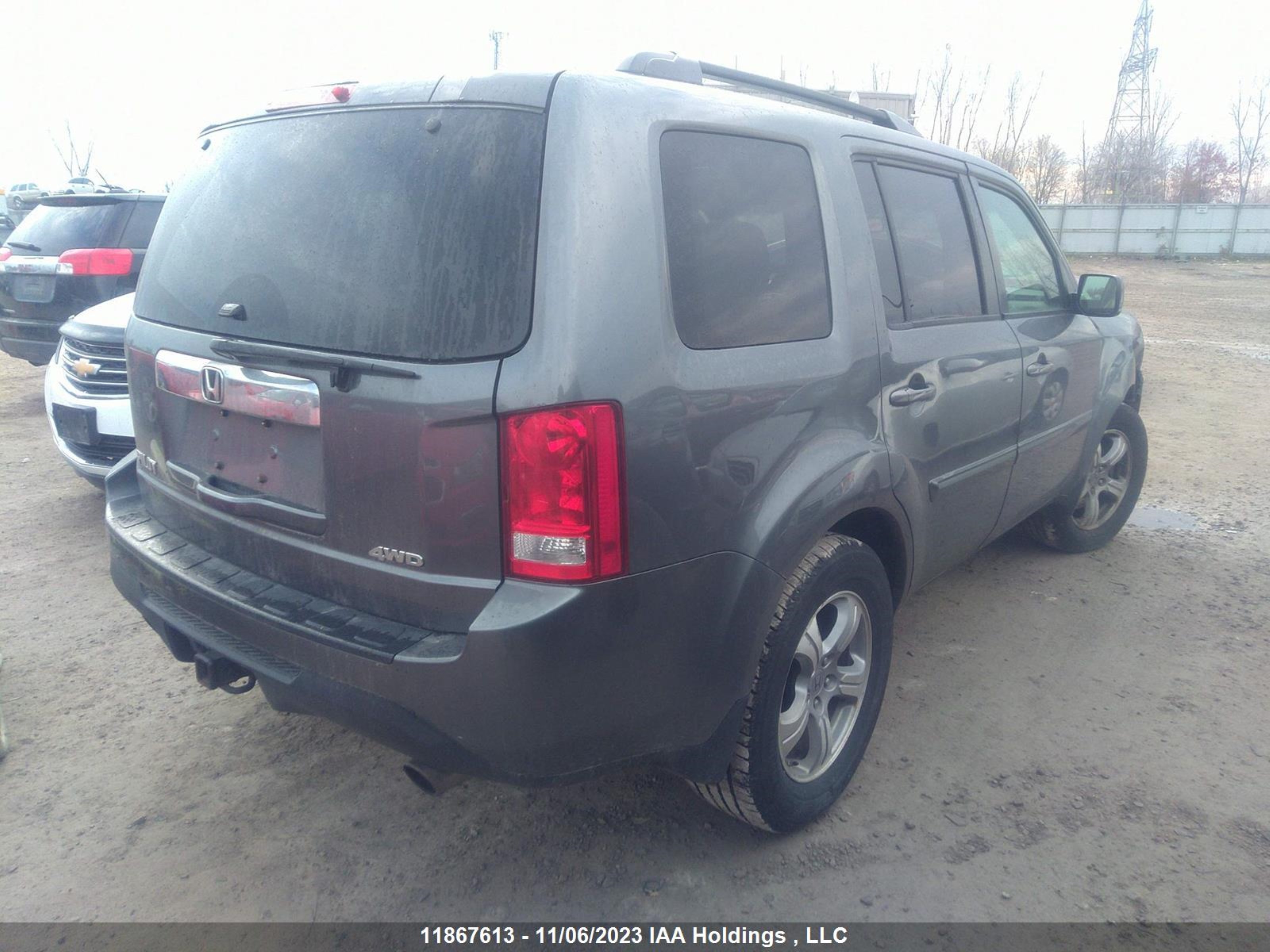 Photo 3 VIN: 5FNYF4H5XCB501721 - HONDA PILOT 