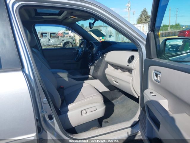 Photo 4 VIN: 5FNYF4H5XDB057726 - HONDA PILOT 