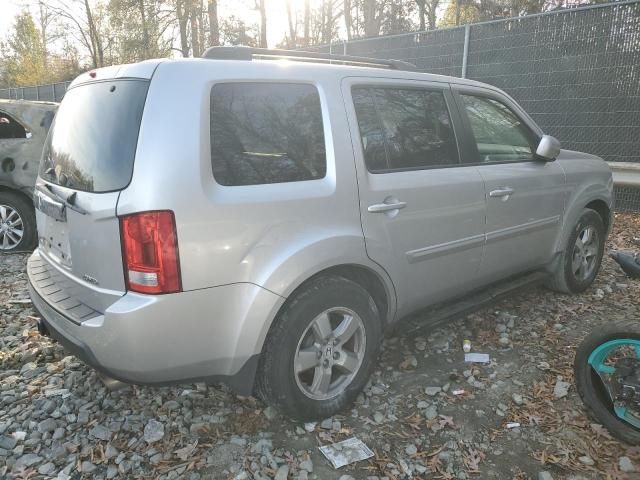 Photo 2 VIN: 5FNYF4H60BB011179 - HONDA PILOT EXL 