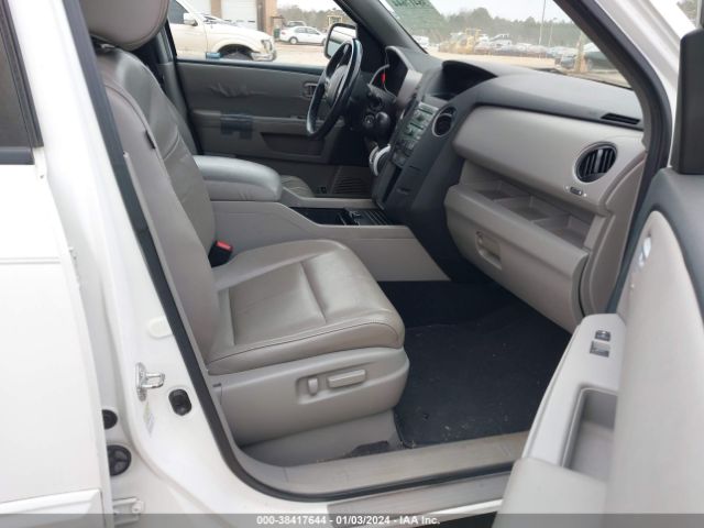 Photo 4 VIN: 5FNYF4H60BB027656 - HONDA PILOT 