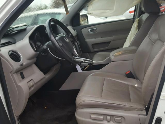 Photo 4 VIN: 5FNYF4H61AB028667 - HONDA PILOT EXL 