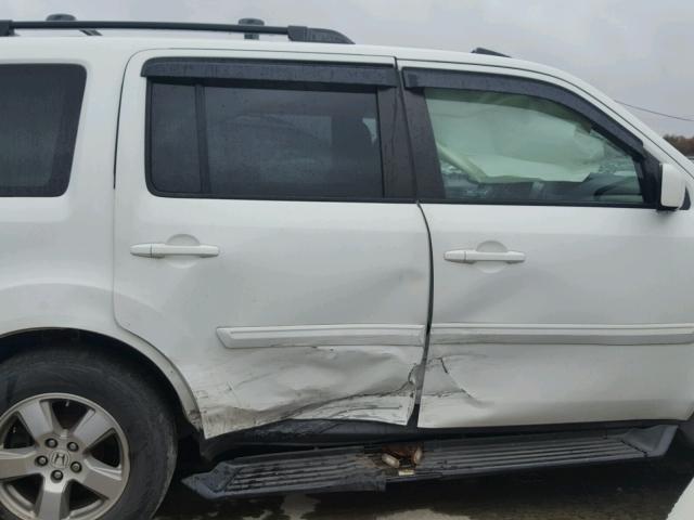 Photo 8 VIN: 5FNYF4H61AB028667 - HONDA PILOT EXL 