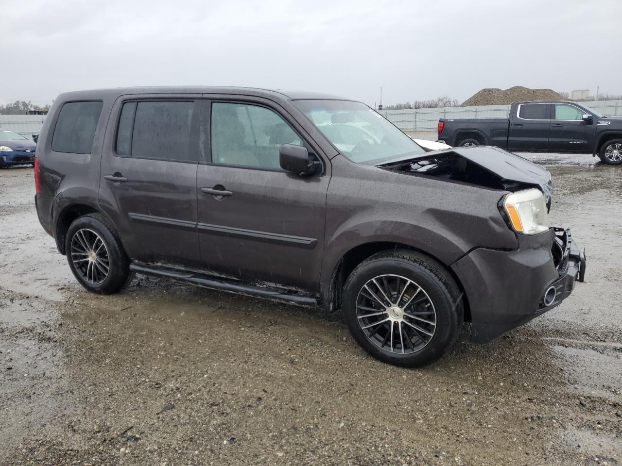 Photo 3 VIN: 5FNYF4H61CB003447 - HONDA PILOT 