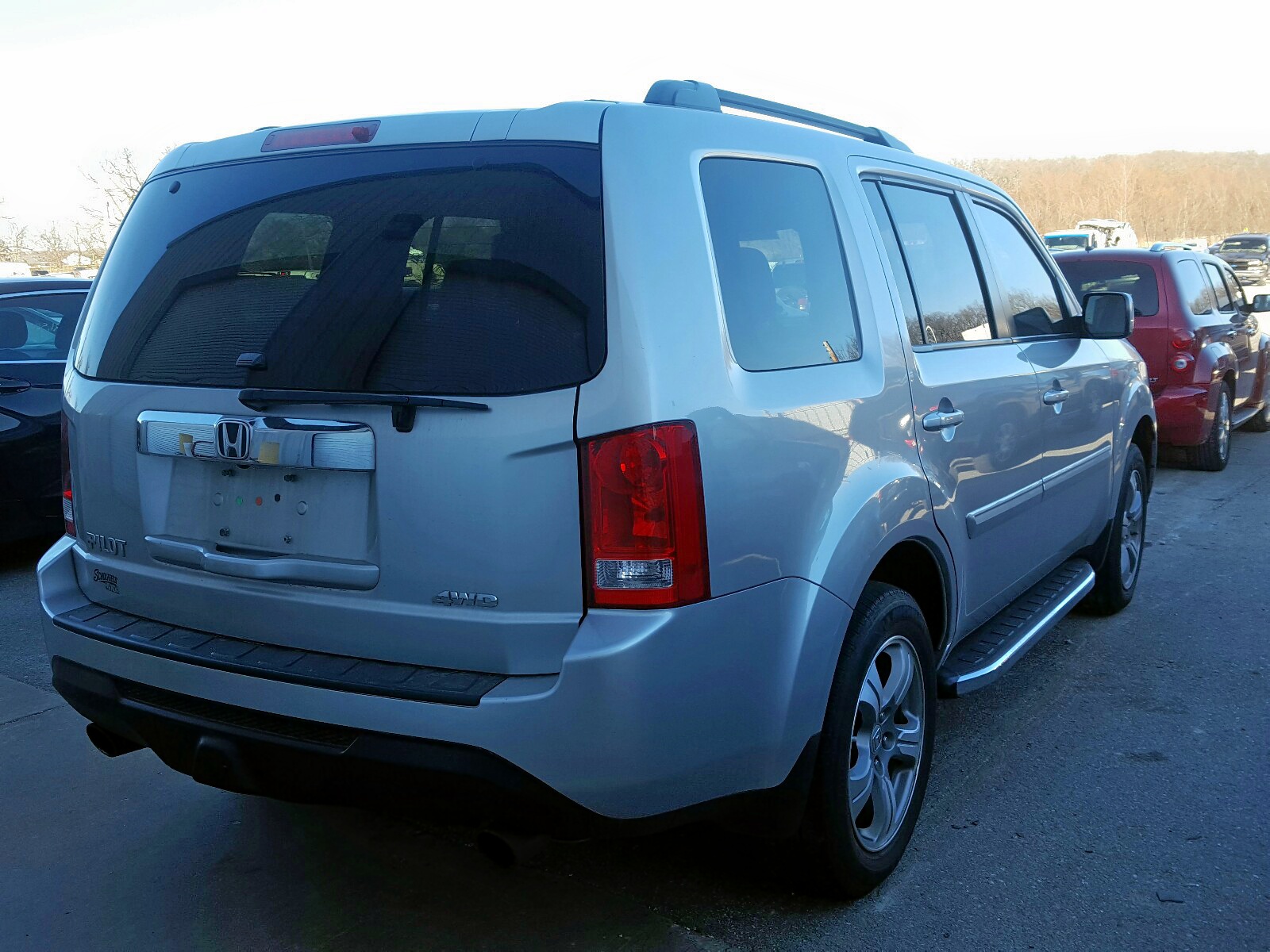 Photo 3 VIN: 5FNYF4H61EB020154 - HONDA PILOT 