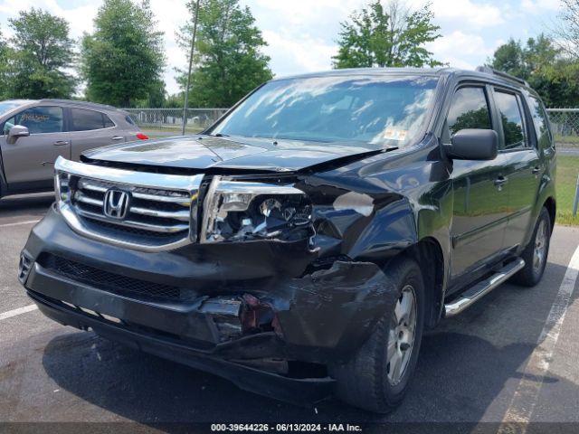 Photo 1 VIN: 5FNYF4H62AB025275 - HONDA PILOT 