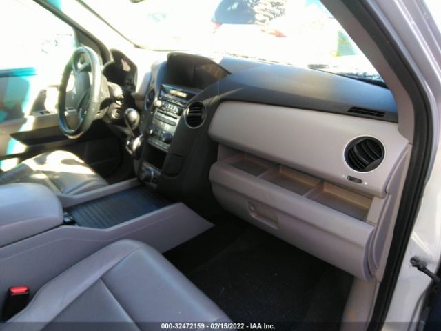 Photo 4 VIN: 5FNYF4H62FB032332 - HONDA PILOT 