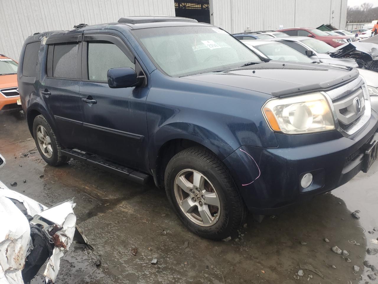 Photo 3 VIN: 5FNYF4H63AB021171 - HONDA PILOT 