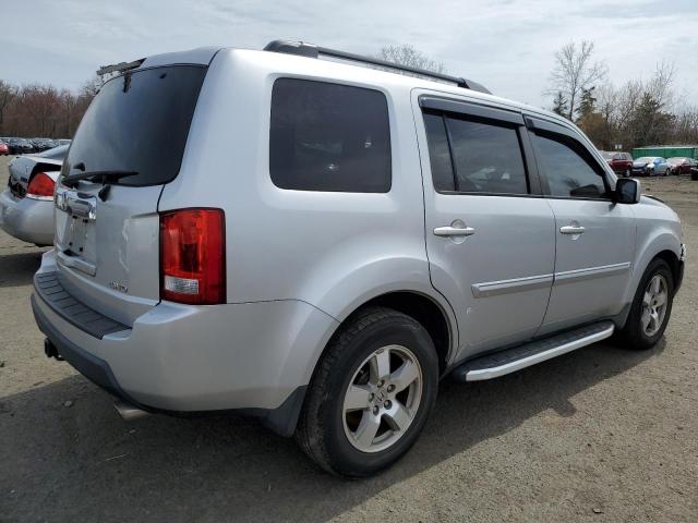 Photo 2 VIN: 5FNYF4H63BB032706 - HONDA PILOT 