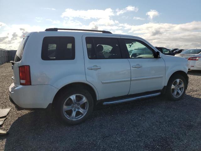 Photo 2 VIN: 5FNYF4H64FB503784 - HONDA PILOT 