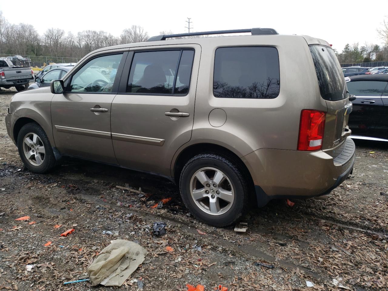 Photo 1 VIN: 5FNYF4H65AB035783 - HONDA PILOT 