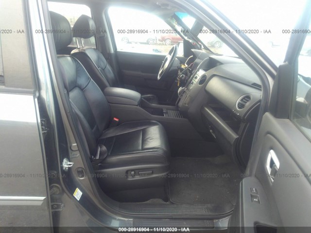 Photo 4 VIN: 5FNYF4H65BB101718 - HONDA PILOT 